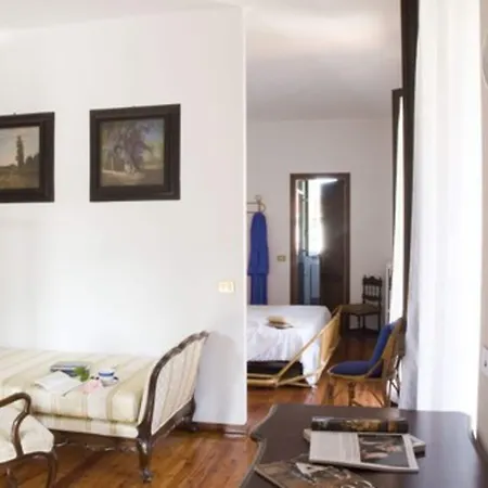 Casa Nini 3* ליירנה